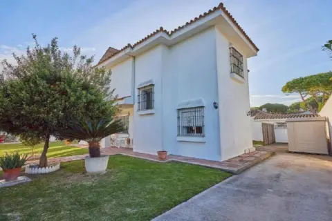 Chalet unifamiliar en Avenida del Mar, 22