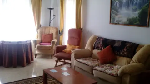 Piso en Avenida de Lusitania, 4