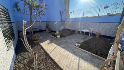 Casa pareada en calle de Murcia, 1