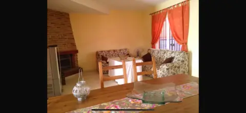 Casa adosada en calle de Pablo Picasso, 40