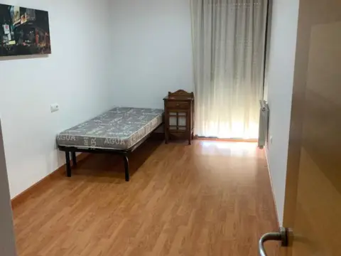 Piso en Carrer José Sánchez Sáez, 34