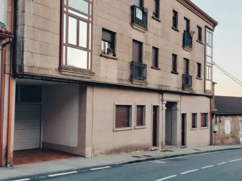 Piso en Rúa Bernardo Sagasta, 17