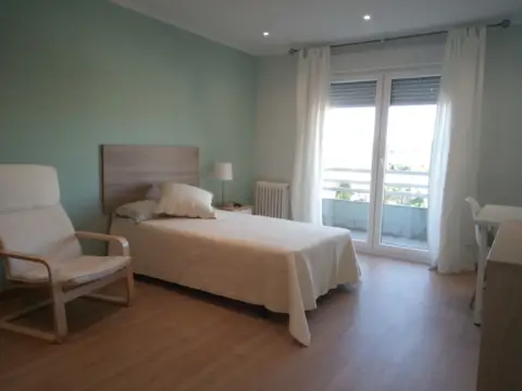 Habitación en calle de Curros Enríquez, 41