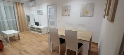 Piso en calle de Carlos Marx, 1