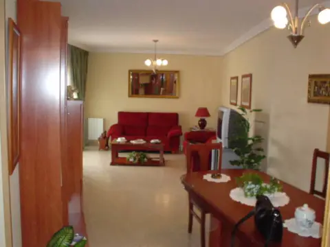 Piso en Avinguda de Jaime Chicharro, 152