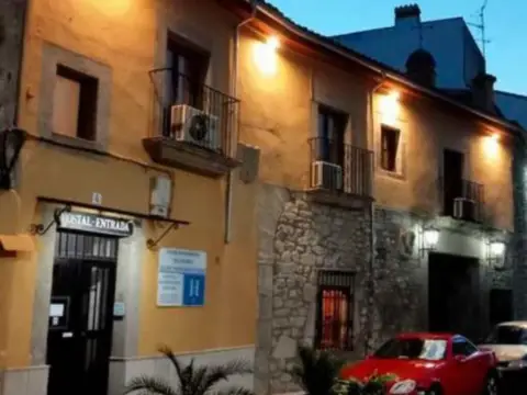Casa rústica en calle de Francisco Pizarro, 4