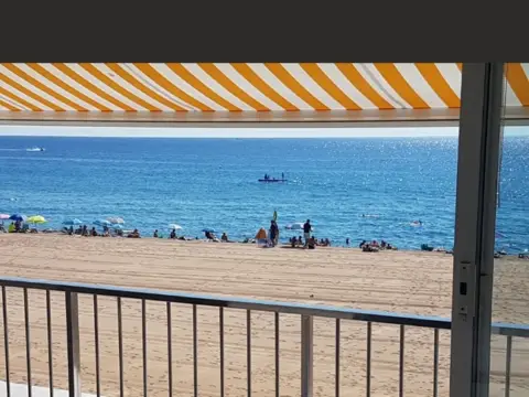 Apartamento en Passeig Marítim, 166