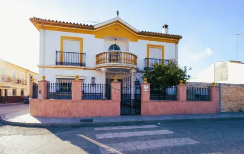 Casa unifamiliar en calle Peña de los Enamorados, 52