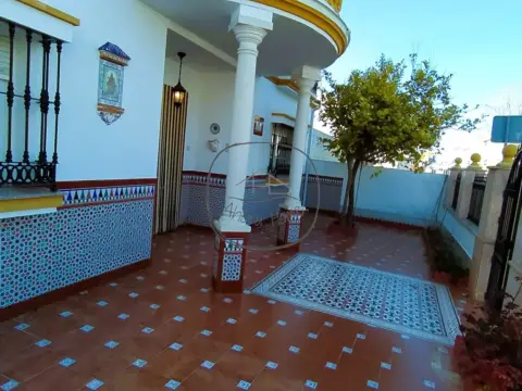 Casa unifamiliar en calle Peña de los Enamorados, 52