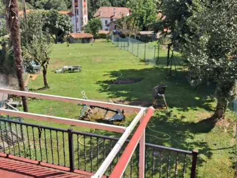 Casa adosada en calle Anaz,  1