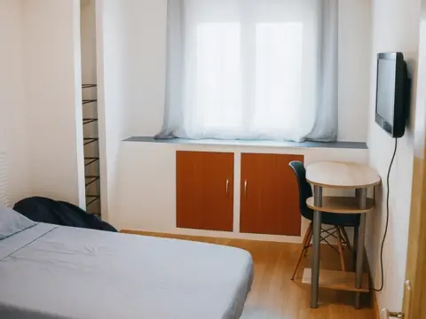 Habitación en calle de Luciana Fernández, 14