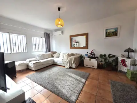 Casa unifamiliar en Carrer Falco, 41