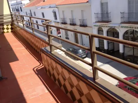 Piso en calle Meléndez Valdés, 6