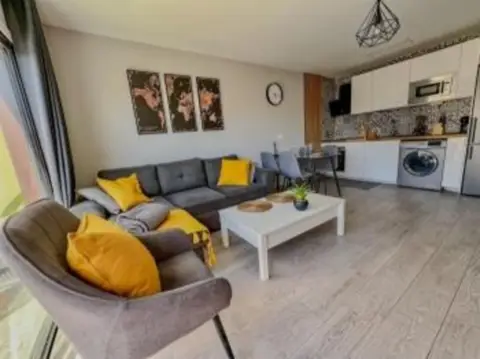 Piso en Avenida Del Atlantico, 1