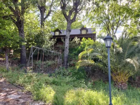 Chalet rústico en N-502,  1