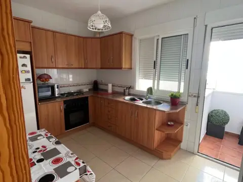 Piso en calle de Ramón y Cajal, 4