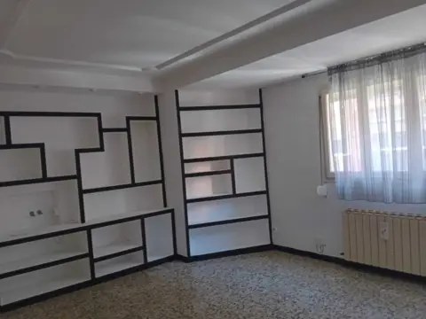 Piso en calle de San Lázaro, 4