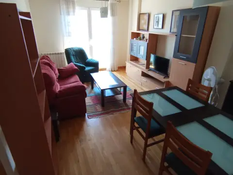 Piso en calle de Hernán Cortés, 25