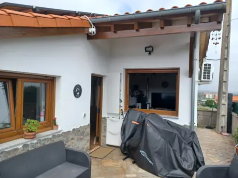 Chalet unifamiliar en Barrio de Igollo Esprilla, 5