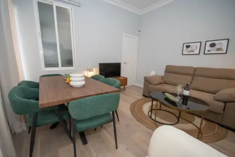 Apartamento en calle de Mariano Luiña, 8