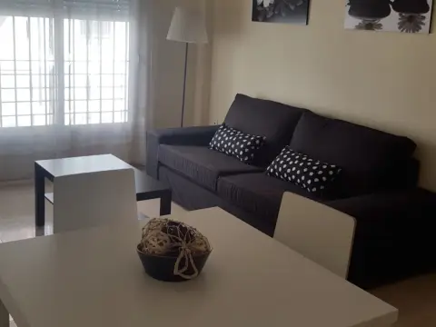 Piso en calle Presbítero Samuel, 12