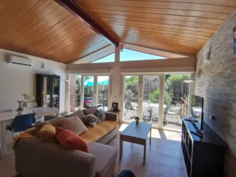 Chalet unifamiliar en calle de las Jaras, 397