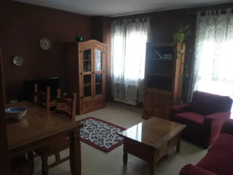 Piso en Plaza Conde de la Torre del Fresno, 1