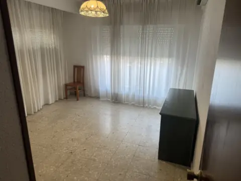 Piso en calle de los Esparteros, 13