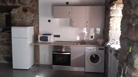 Casa adosada en calle del Clavel, 12