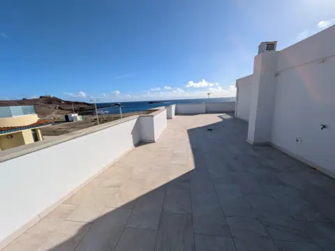 Chalet adosado en calle Mero, 31