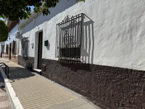 Casa adosada en calle Hermanos Machado, 21