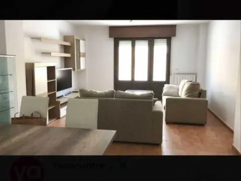 Apartamento en calle de los Pinos, 26