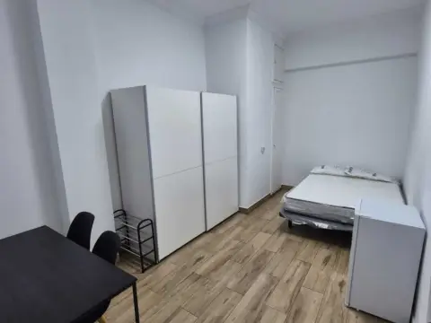 Habitación en calle Don Pío Coronado, 123