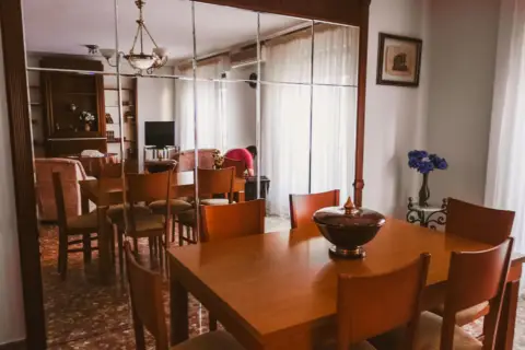 Piso en calle del Cozar, 25