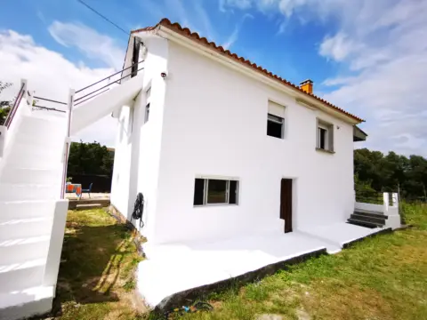 Casa unifamiliar en Lugar Cuartos de Borben,  69