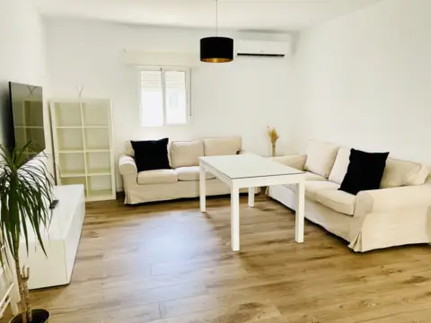 Piso en calle Igueldo, 1