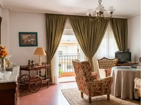 Apartment at Paseo del Molino de Viento, 4