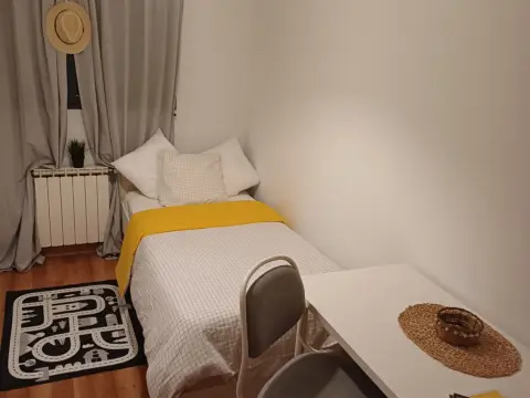 Habitación en calle Francisco Comes Martinez, 2