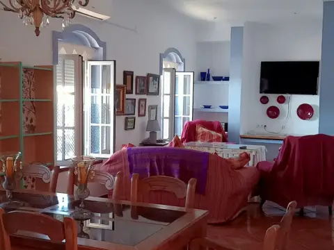 Piso en Ronda de los Mártires, 2