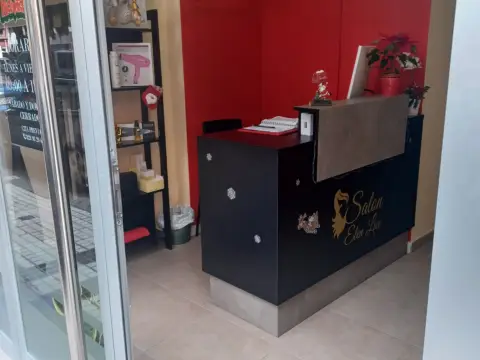 Local comercial en Plaza de la Concordia, 98