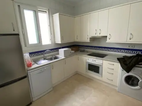 Piso en calle de Brasil, 22