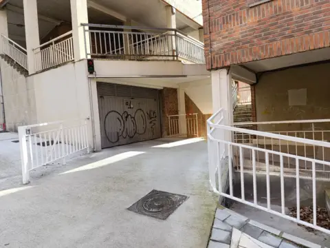 Garaje en José Luis Iñarra Pasalekua, 22