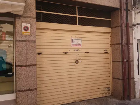 Garaje en Carrer del Montseny, 60