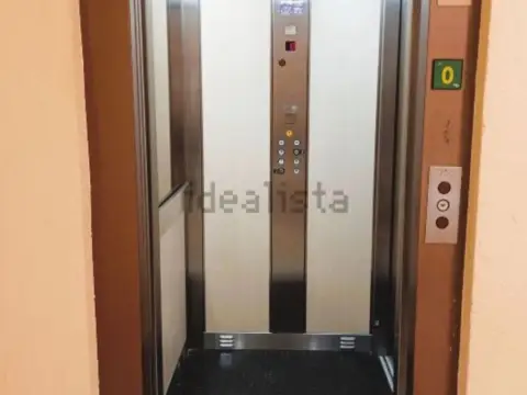 Piso en calle de Untzueta, 3