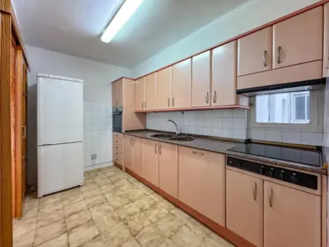 Piso en Carrer de Sant Josep de la Muntanya, 5