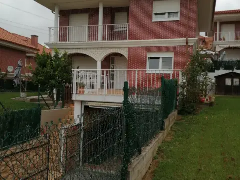 Single-family house in calle de Serna, 1