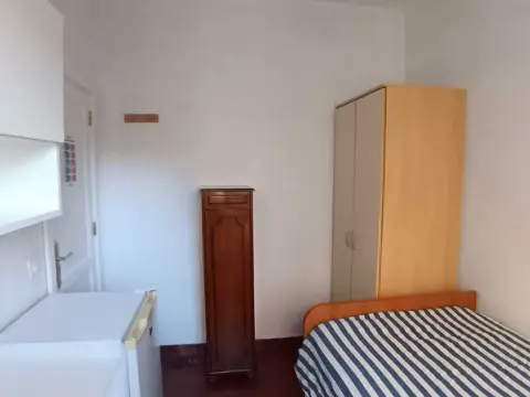 Piso en calle de Juan Ortiz de Zárate, 9