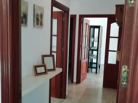 Piso en calle de José María Pereda, 17