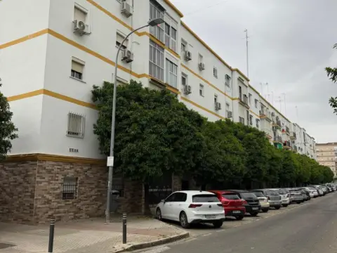 Apartment on Ulia Street, 10