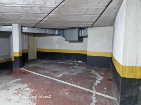 Garaje en Rúa Amarella, 1